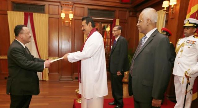 New High Commissioner Mr. Pius Dunaiski Credentials to President Rajapaksa