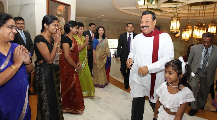 President Rajapaksa Arrives in New Delhi 3