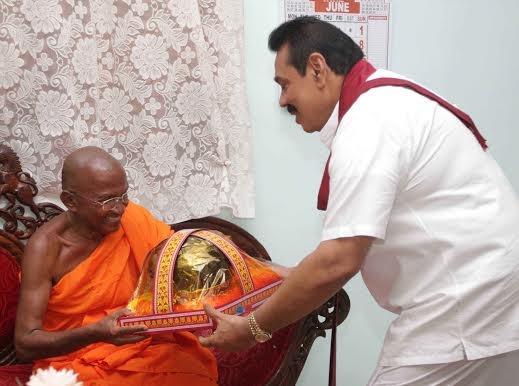 President observes Sithulpawwa Viharaya 4