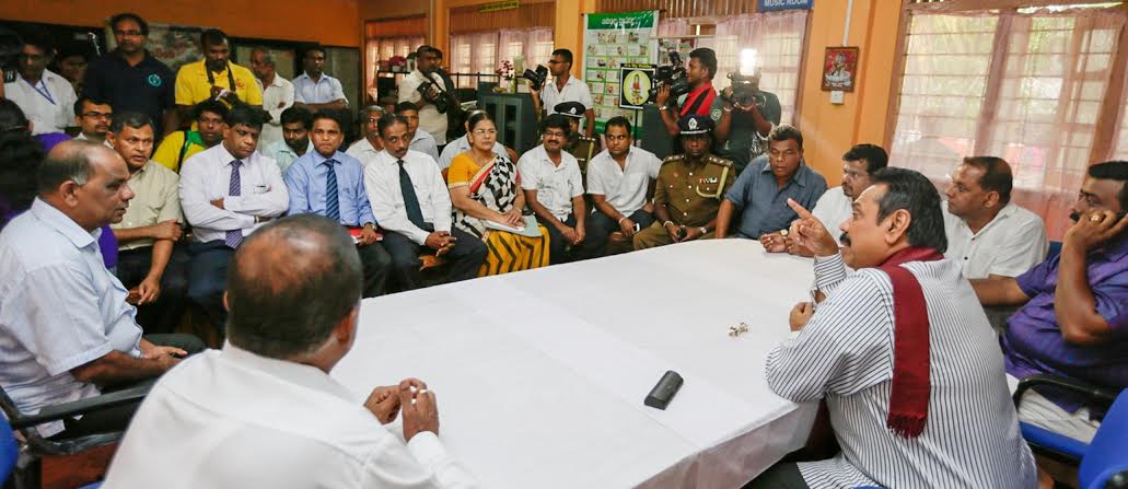 Anuradhapura People Affected by the Inclement Weather 2