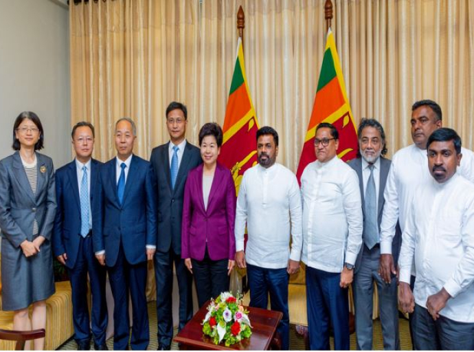 ණය ප්‍රතිව්‍යුහගතකරණයේ දී මෙන්ම ආර්ථික අර්බුදය හමුවේ දී සහාය ලබාදීම පිළිබඳව ජනපති චීන රජයට කෘතඥතාව පළ කරයි