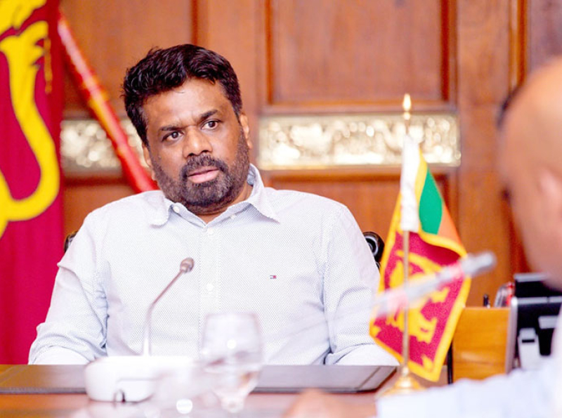 &quot;ශ්‍රී ලංකාව සංචාරකයින්ගේ ආකර්ෂණීය ගමනාන්තයක් බවට පත් කිරීමට අවශ්‍ය සැලසුම් කඩිනමින් ක්‍රියාත්මක කරන්න&quot; - ජනපතිගෙන් නිලධාරීන්ට උපදෙස් 