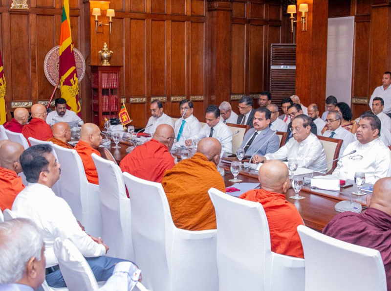 නීති-රීතිවලින් පමණක් රටක් ඉදිරියට ගෙන යන්න බැහැ