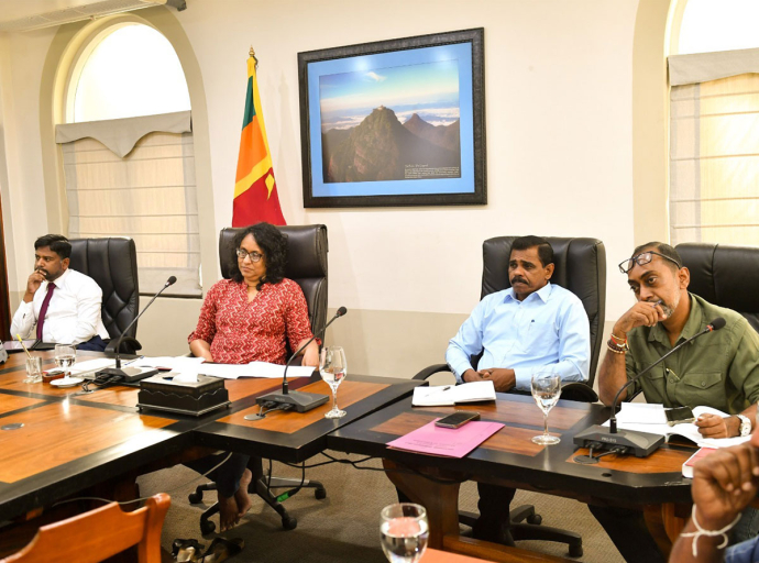 නව අධ්‍යාපන ප්‍රතිසංස්කරණය තුළින් කිසිසේත් සෞන්දර්ය විෂයන් ඉවත්කරන්නේ නැහැ - 	අගමැතිනිය