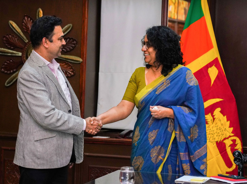 ජාත්‍යන්තර මූල්‍ය අරමුදලේ (IMF) විධායක අධ්‍යක්ෂ ආචාර්ය ක්‍රිෂ්ණමූර්ති සුබ්‍රමනියන් මහතා සහ අග්‍රාමාත්‍යවරිය අතර හමුවක්