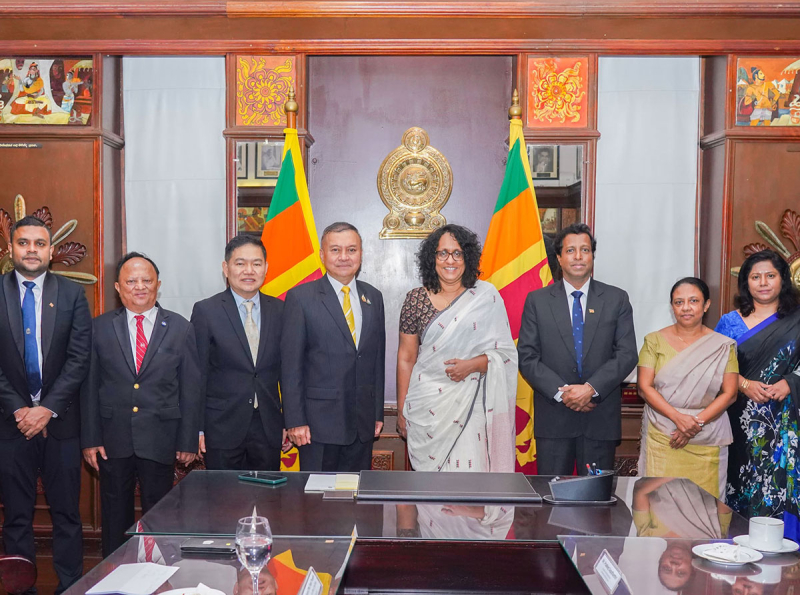 තායිලන්ත අග්‍රාමාත්‍ය කාර්යාලයේ උප ඇමති ශ්‍රී ලංකා අග්‍රාමාත්‍යවරිය  හමුවෙයි