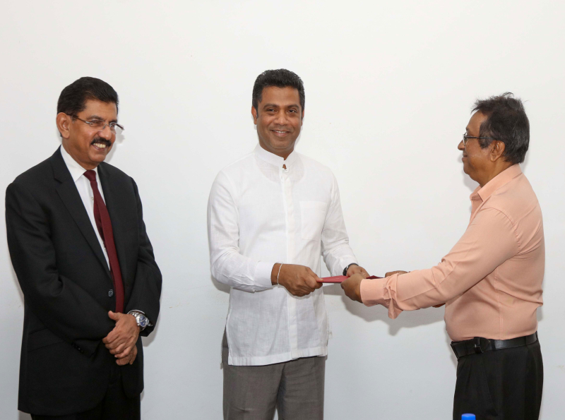 ජනතාවට උසස් රසවින්දයනයක්  ලබාදීමට අපි වගකිවයුතුයි - සෞඛ්‍ය හා ජනමාධ්‍ය ඇමති