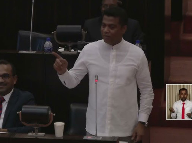 ජනතාව පිඩාවට පත් කරමින් අසාධාරණ වෘත්තීය ක්‍රියාමාර්ග සිදු කරන්න එපා 
