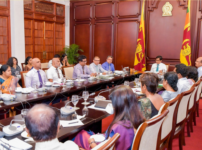   &quot;ක්ලීන් ශ්‍රී ලංකා&quot; යටතේ පාරිභෝගික අයිතිවාසිකම් සුරැකීමට වැඩසටහනක්