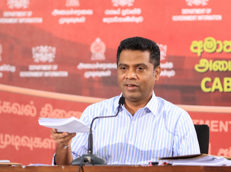 පුරප්පාඩු බලා අවශ්‍යතාවය අනුව රාජ්‍ය සේවයේ බඳවා ගැනීම් සිදුකරනවා -කැබිනට් ප්‍රකාශක