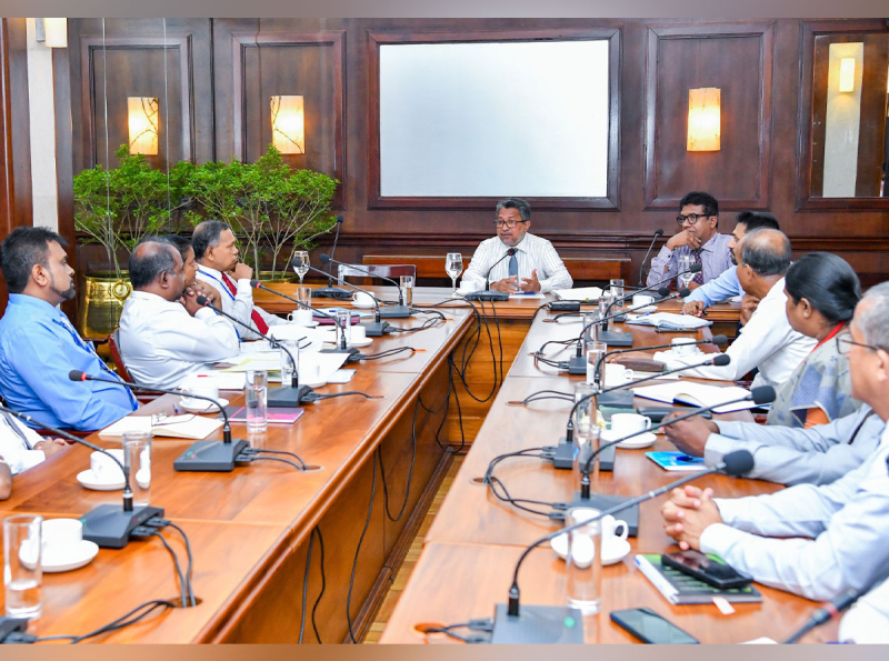 “ක්ලීන් ශ්‍රී ලංකා” මෙහෙය වීමෙන් අක්කර දහසක වන වගාවක්