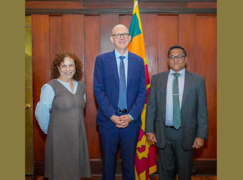 යුරෝපා සංගමයේ නියෝජිතයන් සහ විදේශ අමාත්‍යවරයා අතර හමුවක් 