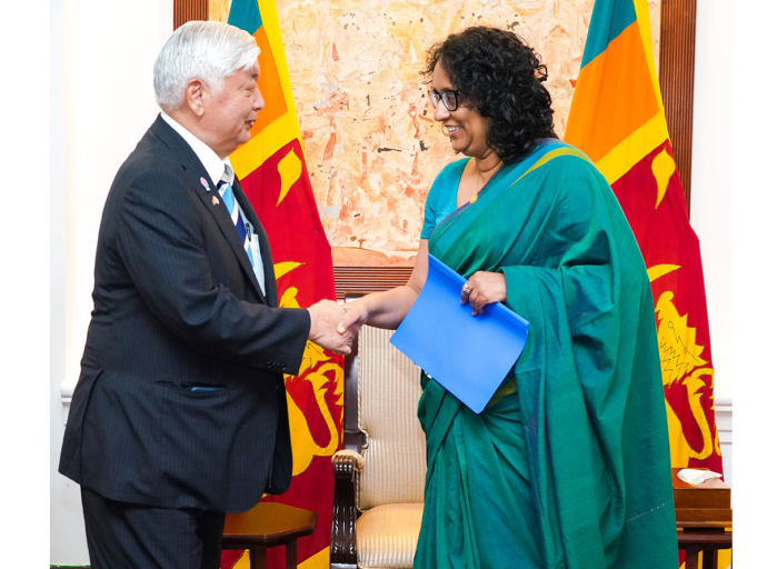 ජපාන ආරක්ෂක ඇමති සහ ශ්‍රී ලංකා අගමැතිනිය අතර හමුවක්