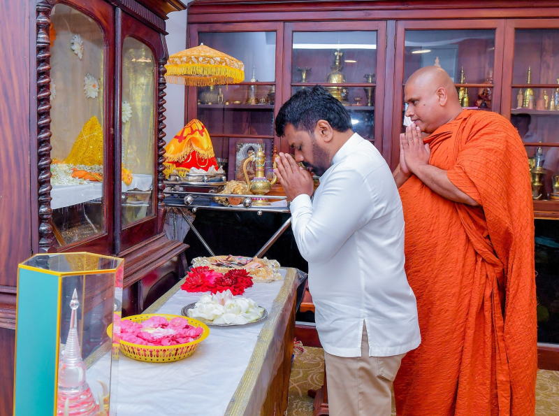 රාජ්‍ය වෙසක් මහෝත්සවය ජනපති සහභාගිත්වයෙන්