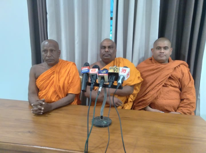 නුවරඑළියේ පැවති  රාජ්‍ය වෙසක් උත්සවයෙන් ජාතික සමගිය ලොවට පෙන්වීමට හැකි වුණා