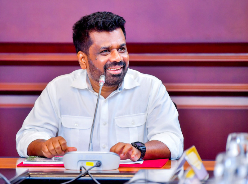 නිෂ්පාදන ආර්ථිකය පණ ගන්වමින් ග්‍රාමීය සංවර්ධනයට සක්‍රීයව මැදිහත් වන්න - ජනපති