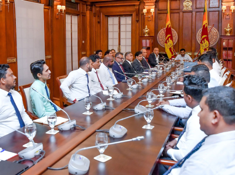 ශ්‍රී ලංකන් ගුවන් සමාගමේ සිදුව තිබෙන අක්‍රමිකතා සෙවීමට  ජනාධිපති කාර්යාලයේ මූලිකත්වයෙන් කමිටුවක්