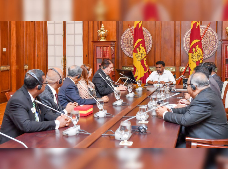 ජනපති සහ ජාත්‍යන්තර සිංහ සමාජයේ සභාපති අතර හමුවක්