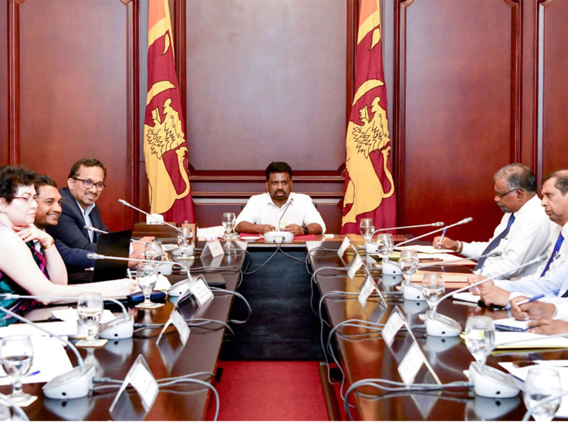 අපනයන කර්මාන්ත ක්ෂේත්‍රයේ අභියෝග පිළිබඳ සාකච්ඡාවක් ජනපති ප්‍රධානත්වයෙන්