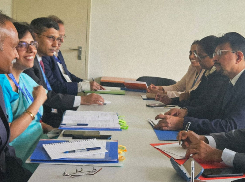 ජගත් කම්කරු සමුළුව අතරතුර ඉන්දු - ලංකා ද්වීපාර්ශවීය සාකච්ඡාවක්