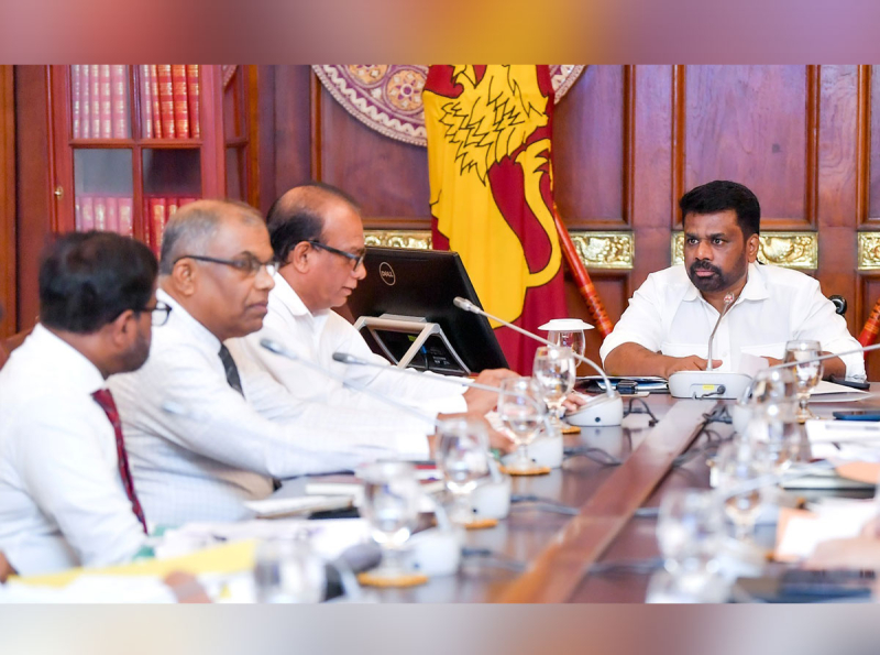 අයවැය ප්‍රතිපාදන යටතේ නාගරික සංවර්ධන, ඉදිකිරිම් සහ නිවාස අමාත්‍යාංශයේ ව්‍යාපෘති ප්‍රගතිය සමාලෝචනයට 