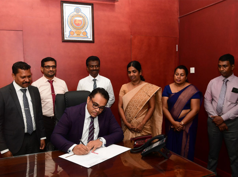 ශ්‍රී ලංකා ත්‍රීපෝෂ සමාගමේ නව සභාපති සිය ධූරයේ රාජකාරී කටයුතු අරඹයි