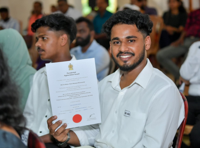 උතුරු පළාතේ 2023 අ.පො.ස උ/පෙළ විභාගයේ විශිෂ්ටයන් ඇගයේ