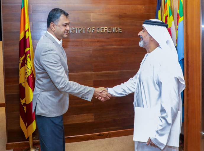 එක්සත් අරාබි එමීර් රාජ්‍යයේ තානාපති ආරක්‍ෂක ලේකම් හමුවෙයි