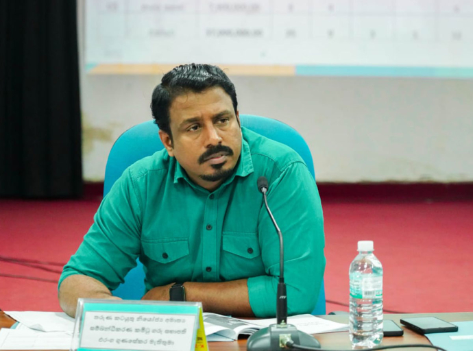 හදිසි ආපදා තත්වයන් වලදී මහජන නියෝජිතයින් සහ නිලධාරීන් අතර සන්නිවේදනය ඉතාම ඉක්මනින් සිදුවිය යුතුයි -  නාගරික සංවර්ධන නියෝජ්‍ය අමාත්‍ය එරංග ගුණසේකර 