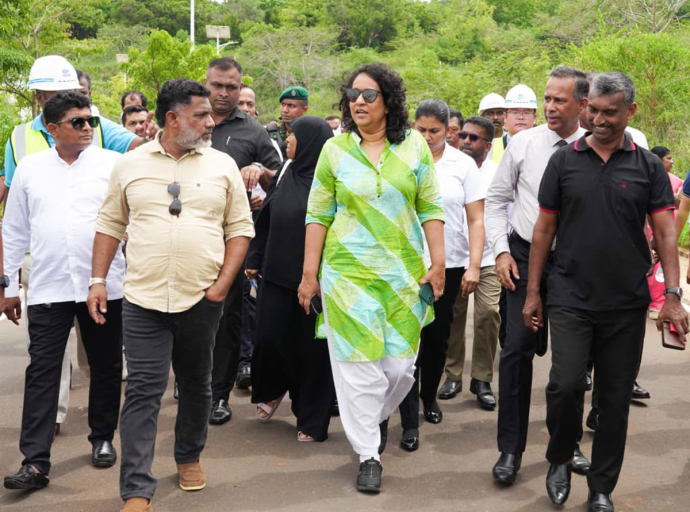  අරුවක්කාලු ඝණ අපද්‍රව්‍ය කළමනාකරණ ව්‍යාපෘතිය අගමැතිනියගේ නිරීක්ෂණයට