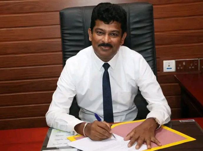 මෝටර් රථ ප්‍රවාහන දෙපාර්තමේන්තුවට නව අතිරේක කොමසාරිස් ජනරාල්වරයකු පත්වෙයි