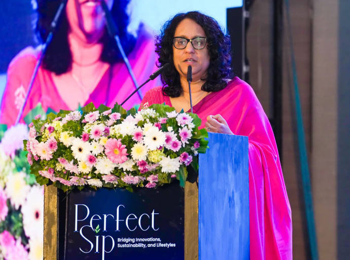 2026 අයවැයෙන් වතු කම්කරුවන්ගේ දෛනික වැටුප වැඩි කිරීමට යෝජනාවක් ඉදිරිපත්  කර තිබෙනවා - අගමැතිනිය