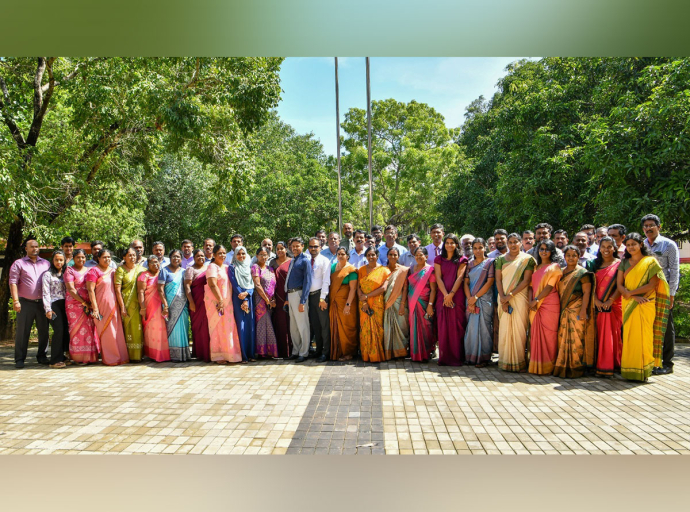 ප්‍රජාශක්ති ජාතික ව්‍යාපාරය ක්‍රියාත්මක කිරීමට දිස්ත්‍රික් සහ ප්‍රාදේශීය ලේකම් කාර්යාල නිලධාරීන් පුහුණු කෙරේ