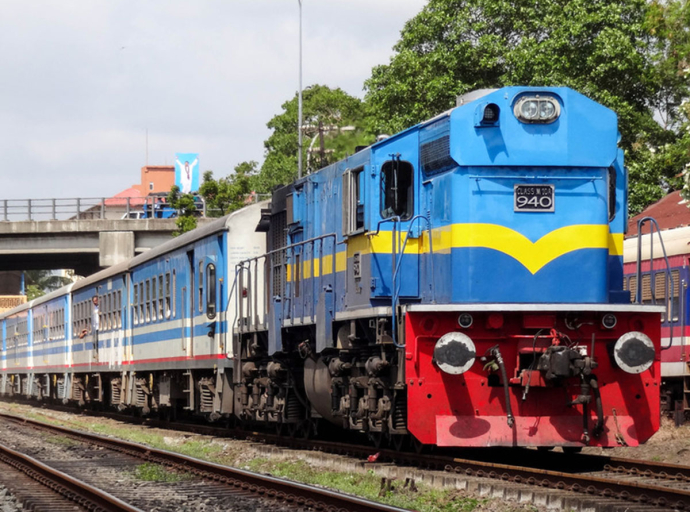 අද (29) උදෑසන දුම්රිය ධාවනය