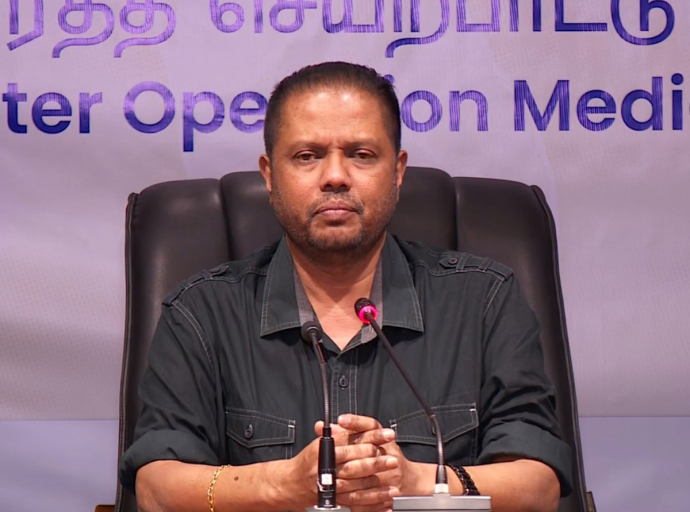 ගංවතුර උවදුර සම්බන්ධව වාරිමාර්ග දෙපාර්තමේන්තුව මගින් ලබා දෙන ප්‍රකාශ පිළිබඳ නිරන්තර අවධානය යොමු කරන්න - කාලගුණ විද්‍යා දෙපාර්තමේන්තුවේ අධ්‍යක්ෂ ජනරාල් අතුල කරුණානායක