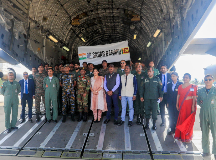 ඉන්දීය ආපදා ආධාර රැගත් 09වැනි ගුවන් යානයත් දිවයිනට