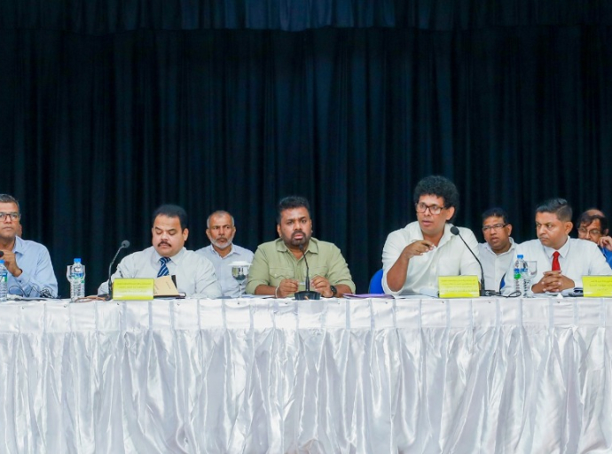 මහ කන්නය සඳහා අනුරාධපුර ගොවි ජනතාව සූදානම් කරන්න - ජනපතිගෙන් නිලධාරින්ට උපදෙස්