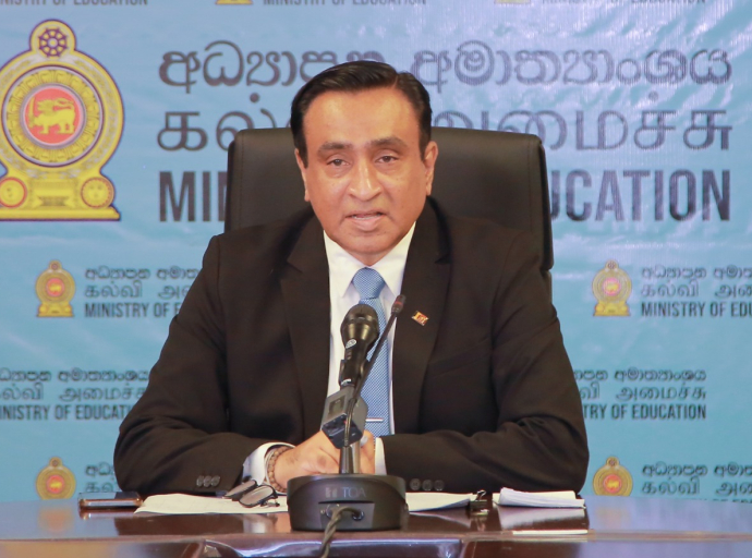 නම් කරන ලද පාසල් හැර සෙසු සියලු පාසල්වල සිසුන් සඳහා, පාසල්  ආරම්භය දෙසැම්බර් මස 16 වැනි දා