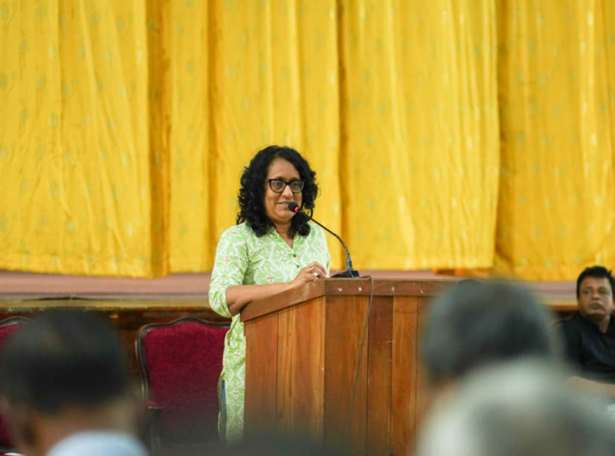 අධ්‍යාපනය මේ මොහොතේ දරුවන්ට බරක් නොවිය යුතුයි, ඔවුන්ගේ මනෝ සමාජීය යහපැවැත්මට ප්‍රමුඛතාව දෙන්න