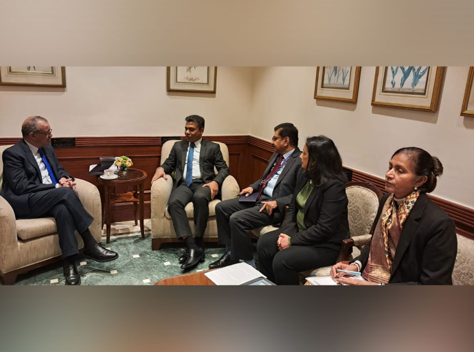 ආපදා තත්ත්වය හමුවේ බෝවන රෝග ව්‍යාප්තියට ඉඩ නොතබා මෙරට රජය සහ සෞඛ්‍ය අංශ ක්‍රියාත්මක කළ වැඩපිළිවෙල ලෝක සෞඛ්‍ය සංවිධානයේ ඇගයීමට 