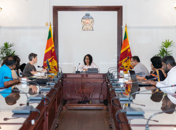 ආපදාවට පත් පාසල් යළි යථාතත්වයට පත්කිරීම වෙනුවෙන් UNICEF සංවිධානයේ නියෝජිතයින්  අග්‍රාමාත්‍ය ආචාර්ය හරිනි අමරසූරිය හමුවෙයි