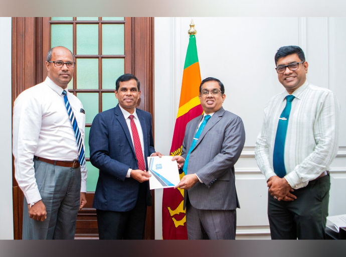 Rebuilding Sri Lanka අරමුදලට ශ්‍රී ලංකා විදුලි සංදේශ නියාමන කොමිෂන් සභාවෙන් මූල්‍ය පරිත්‍යාගයක්