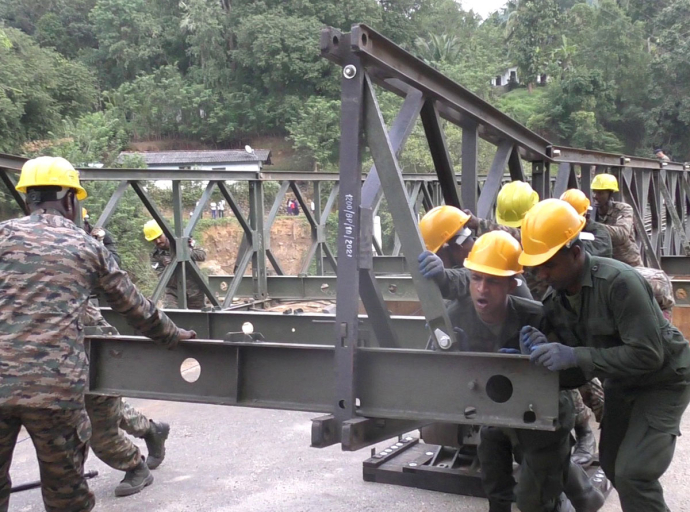බෙලිහුල්ඔය පාලම ශ්‍රී ලංකා ඉන්දීය යුද හමුදා දායකත්වයෙන් ගොඩනැගේ