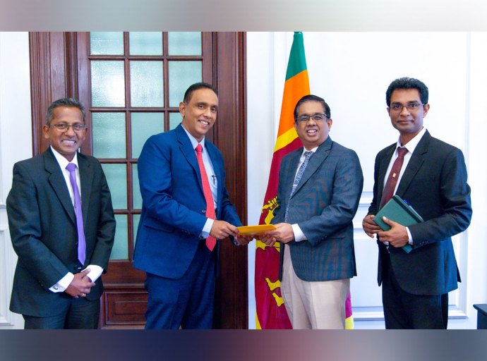 Rebuilding Sri Lanka අරමුදලට රාජ්‍ය උකස් හා ආයෝජන බැංකුව වෙතින් මූල්‍ය පරිත්‍යාගයක්