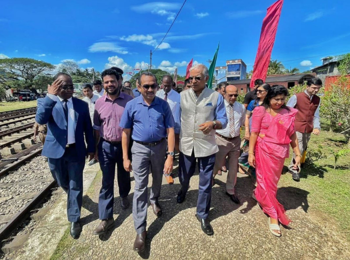 ඉන්දීය රජයේ මූල්‍ය ප්‍රදානය යොදාගනිමින් ආපදාවෙන් හානි වූ උතුරු දුම්රිය මාර්ගයේ ප්‍රතිසංස්කරණය ඇරඹේ