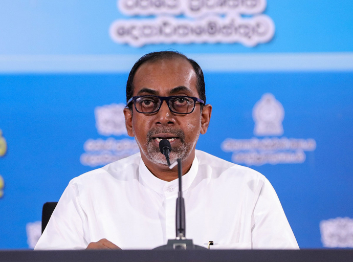 ශ්‍රී සර්වඥ ධාතූ වැඳපුදා ගැනීමේ දුර්ලභ අවස්ථාවෙන් උපරිම ප්‍රයෝජන ගන්න – බුද්ධශාසන හා සංස්කෘතික කටයුතු ඇමති