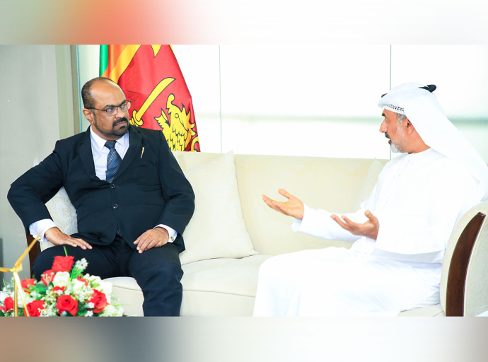 එක්සත් අරාබි එමීර් රාජ්‍යයේ තානාපති ඛලීඩ් නසර් අල් අමේරි මහතා සහ බලශක්ති අමාත්‍ය  අතර හමුවක්
