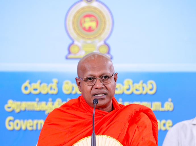 ‘ශ්‍රී සර්වඥ ධාතු වන්දනාව’ සඳහා කොළඹට ඇදී එන ජනතාවට සියලු පහසුකම් සූදානම්