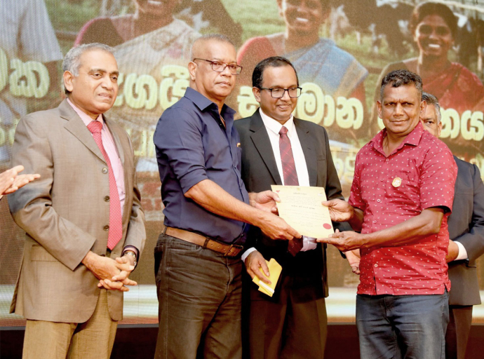 කිරෙන් පොහොසත් සාරවත් රටක් වෙනුවෙන් මිල්කො කිරි ගොවි අභිමන් 