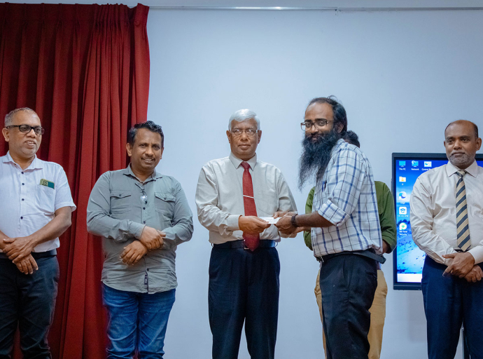 බදුල්ලේ අධ්‍යාපනය ගොඩනැඟීමට සුහුරු පුවරු